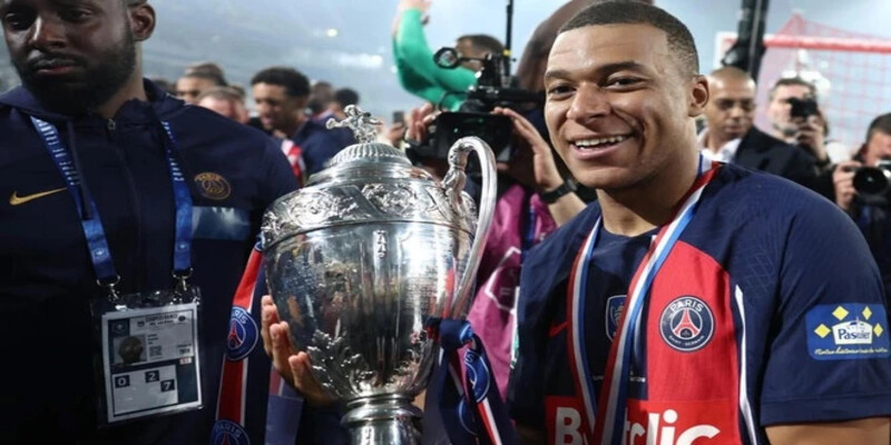 PSG và bối cảnh khi Mbappe quyết định rời đi